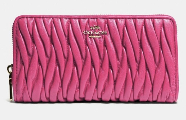 Coach ACCORDION ZIP WALLET IN GATHERED LEATHER